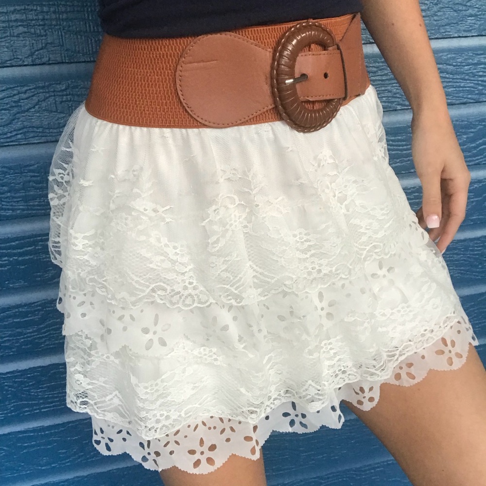 Lace skirt